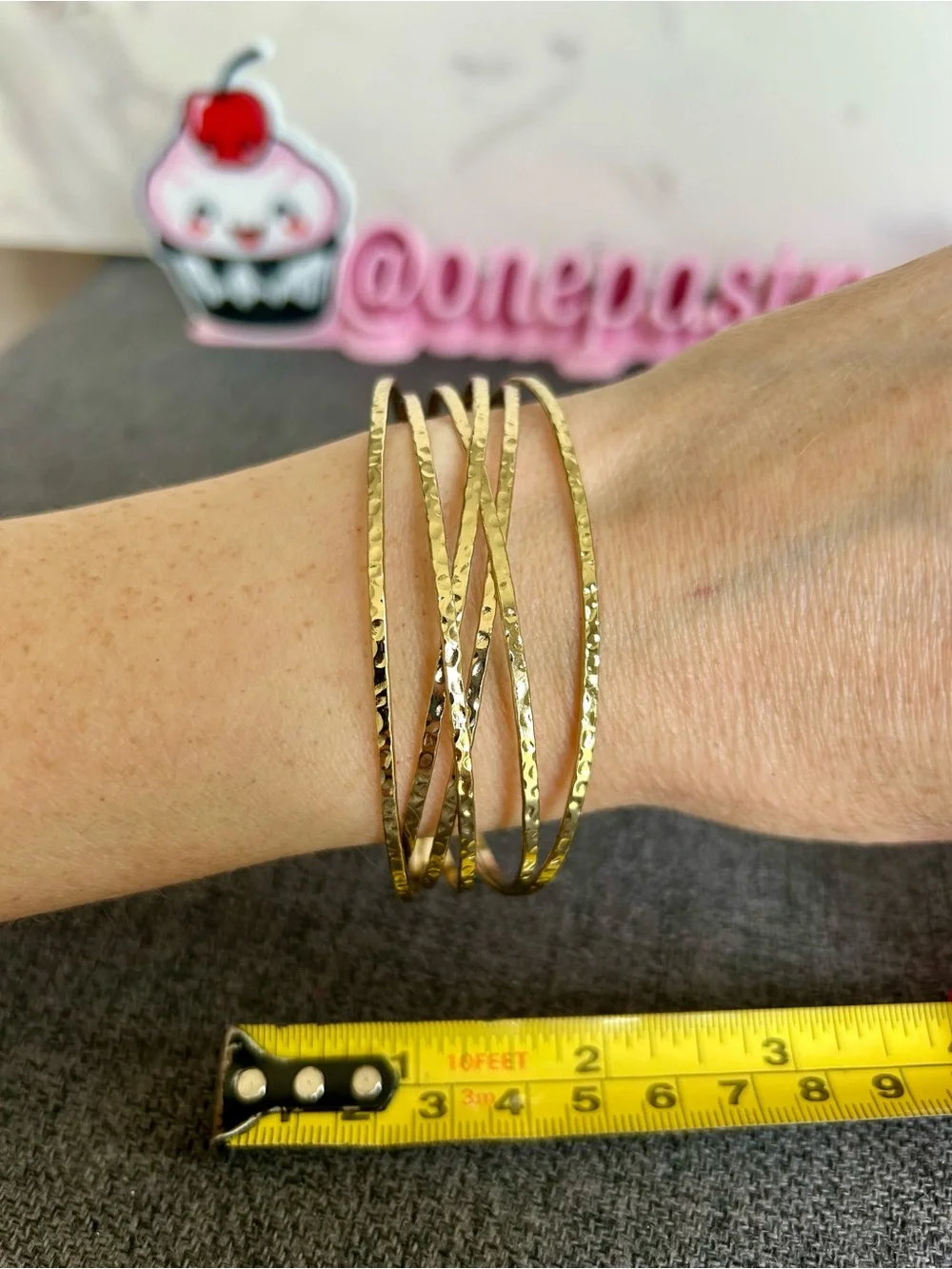 Hammered, Abstract Multi-Strand Static Cuff Fashion Bracelet, Gold